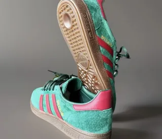 Adidas Spezial Verde y Rojo Suede