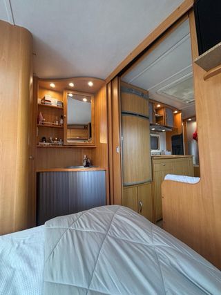 Caravana 7 plazas + complementos