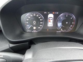 VOLVO XC40 (O) 2.0 D3