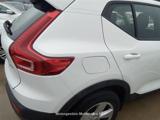 VOLVO XC40 (O) 2.0 D3