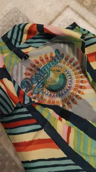 Blusa Desigual sin mangas estampada