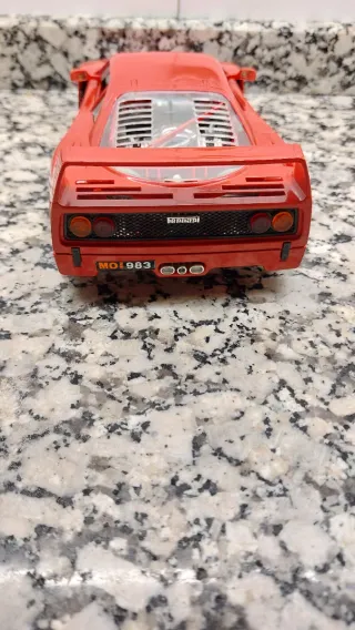 Ferrari F40 E:1/18