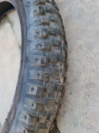 Neumático Biketrial Monty Eagle Claw 19x2.6"