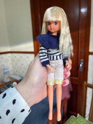 Muñeca Chabel Antigua PRECIOSA