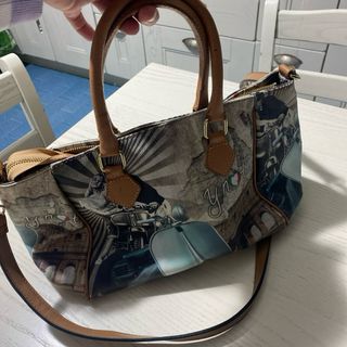 Borsa Y Not? Modello Vespa con tracolla