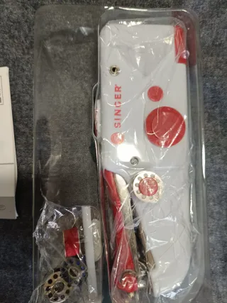 Máquina de coser Singer portátil