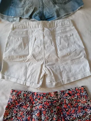 Lote 4 shorts y 2 mini faldas