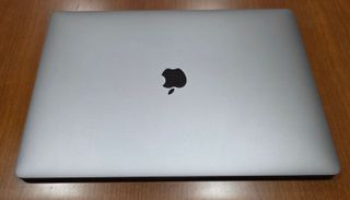 MacBook Pro 2019 15" i9 16gb 500gb perfecto LEER