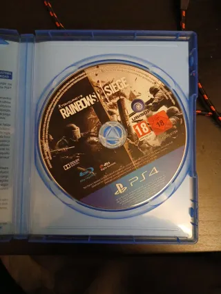 PS4 Tom Clancy's Rainbow Six Siege