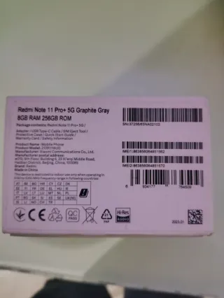 Teléfono móvil negro