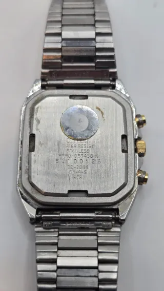 Citizen Ana-Digi WR100 Cronografo con allarme