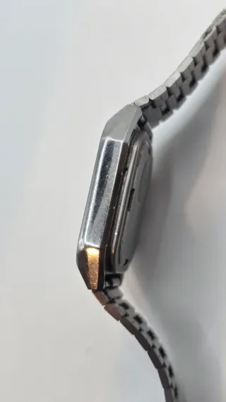 Citizen Ana-Digi WR100 Cronografo con allarme