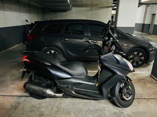 Kymco Super Dink 125cc Negra/Gris
