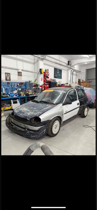 Opel Corsa 2000
