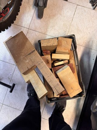 Lote de madera para tornería