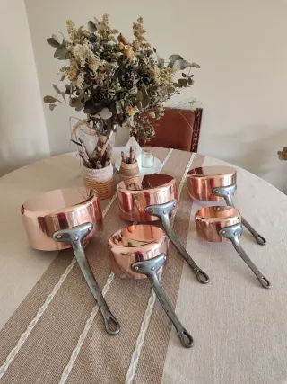 Conjunto de cazos franceses de cobre