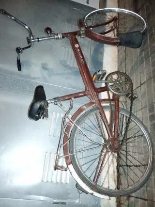 Bicicleta Clásica Vintage Marrón
