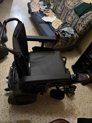 Sillade ruedas eléctrica quickie q200r, como nueva