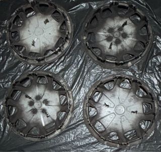 Tapacubos Ford 16”