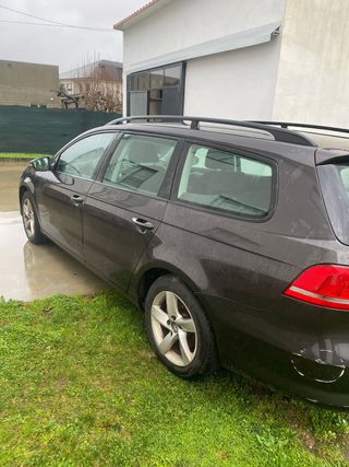 Despiece Volkswagen Passat variant B7 1.6 TDI