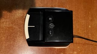 Detector y contador billetes falsos