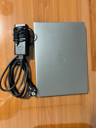 Portátil Dell Vostro 5320 i5 12th Gen 8GB RAM
