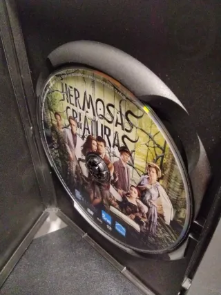 DVD. Hermosas criaturas
