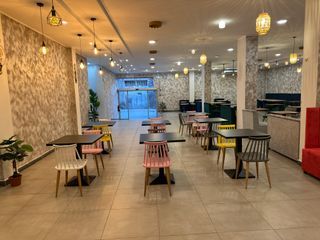 TRASPASO RESTAURANTE – PASTELERÍA – CAFETERÍA