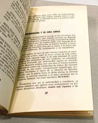 Libro Yoga y dietética de extremo Oriente