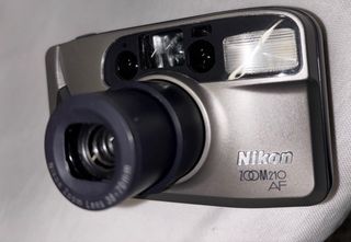 Nikon Zoom 210 AF Prata