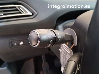 Peugeot 308 5p Allure 1.2 130 S&S