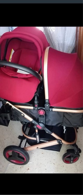 Carricoche y Silla de Coche Bebé Rojo