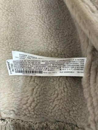 Chaqueta Zara Corderito Beige