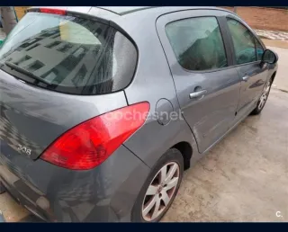 Peugeot 308 2010