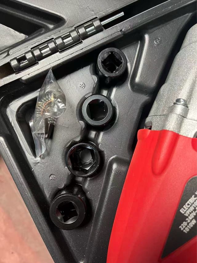 Llave de impacto eléctrica TEENO 1010W