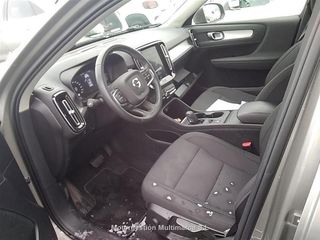 VOLVO XC40 2.0 D3 Momentum Pro Auto