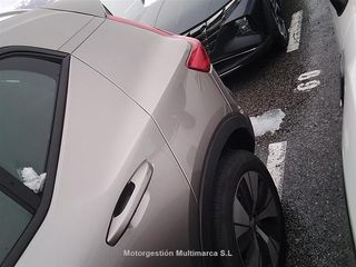 VOLVO XC40 2.0 D3 Momentum Pro Auto