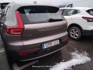 VOLVO XC40 2.0 D3 Momentum Pro Auto