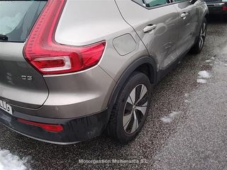 VOLVO XC40 2.0 D3 Momentum Pro Auto