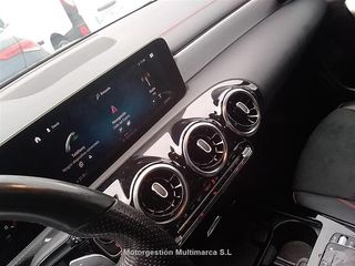 MERCEDES CLA CLA 200 D DCT