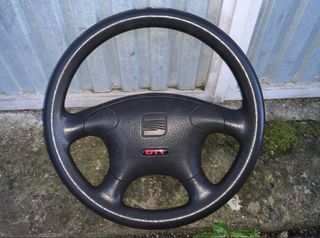 Volante Seat GTI