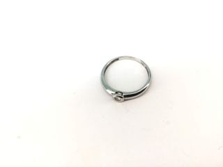 anillo oro 18k con piedra con diamante