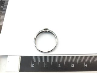 anillo oro 18k con piedra con diamante