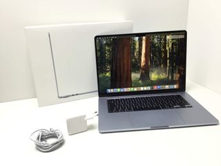 portatil apple apple macbook air m4 10-core 4.4 15 (10gpu) (2025) (a3241)