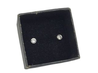 pendientes oro 18k con piedra