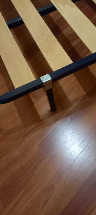 Somier lamas madera.