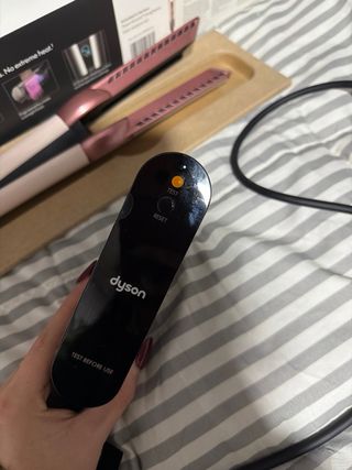 Piastra per capelli Dyson Airstrait Rosa