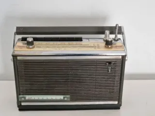 Radio vintage VISSEAUX
