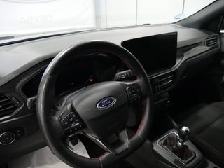 Ford Focus 1.0 Ecoboost MHEV 92kW ST-Line