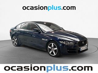 Jaguar XE 2.0 Diesel Pure RWD Auto 132 kW (180 CV)
